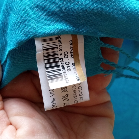 Nwt  bijoux terner  shawl scarf - Picture 4 of 4